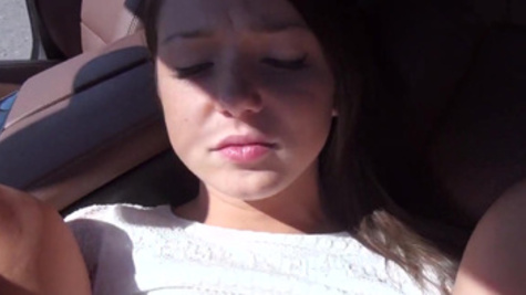 Foxy Di gets her shavepeach hard fucked on the back seat by horny stranger