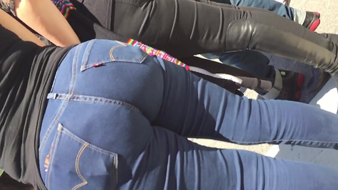Jeans Ass Tracking