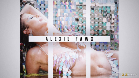 Alexis Fawx in SubmUrges